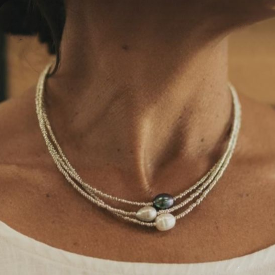 VEYLINIA | Vintage halsband med lyxiga sötvattenspärlor
