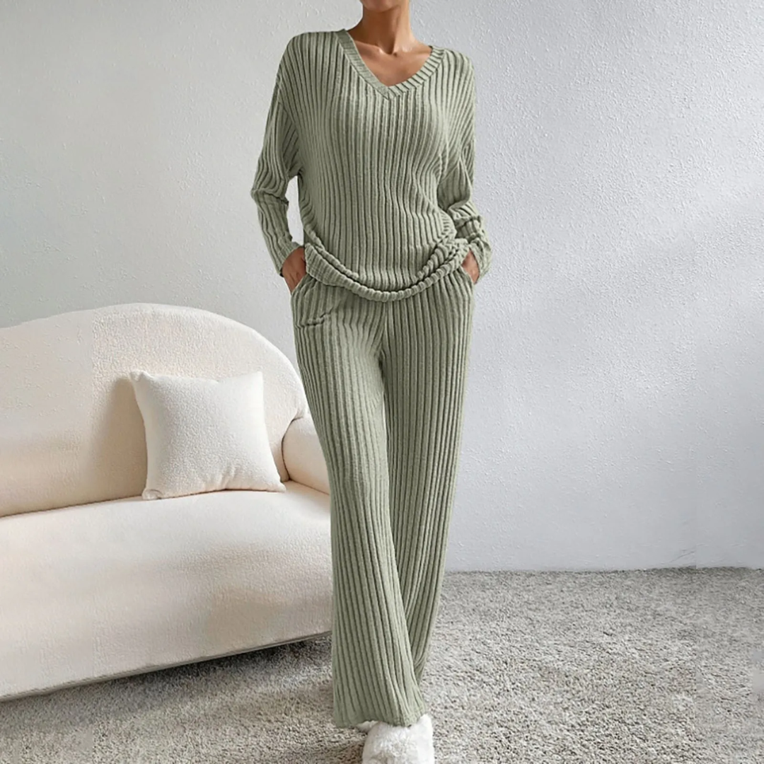 VEYLINIA | Freja – Ribbad loungeset