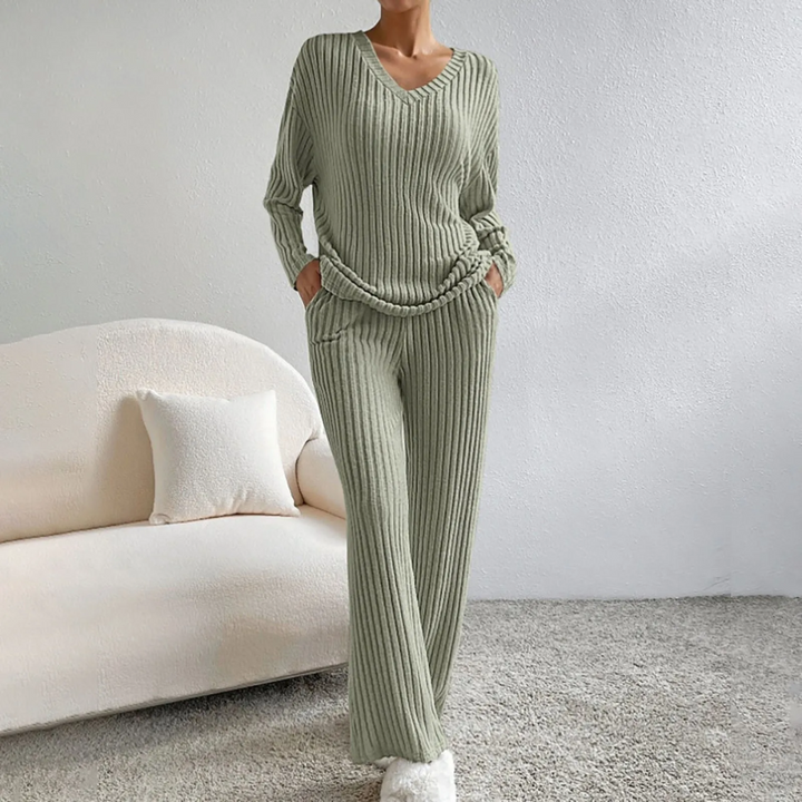 VEYLINIA | Freja – Ribbad loungeset