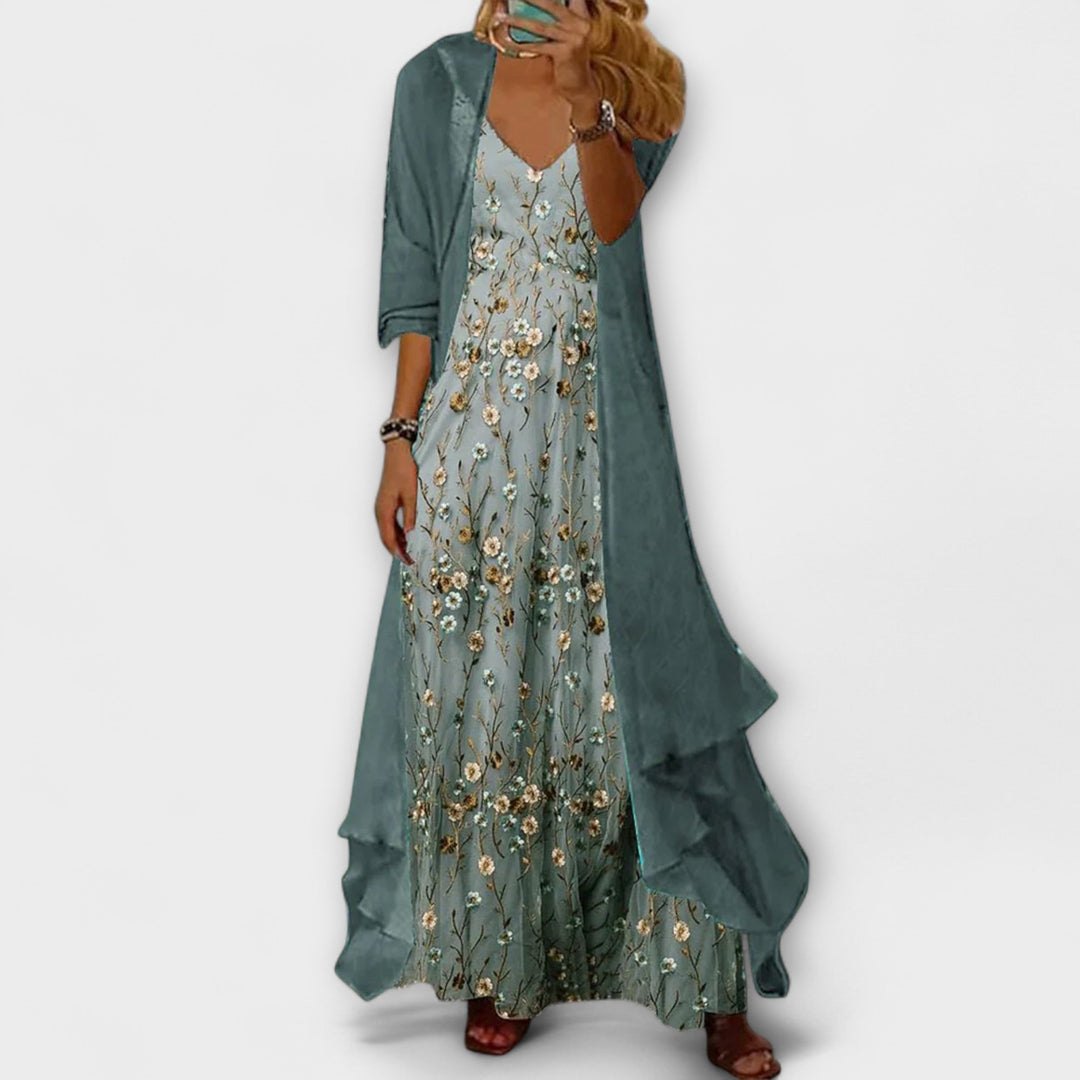 VEYLINIA | Sara