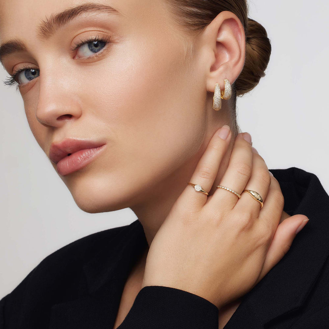 VEYLINIA | Diamantkupolring i guld
