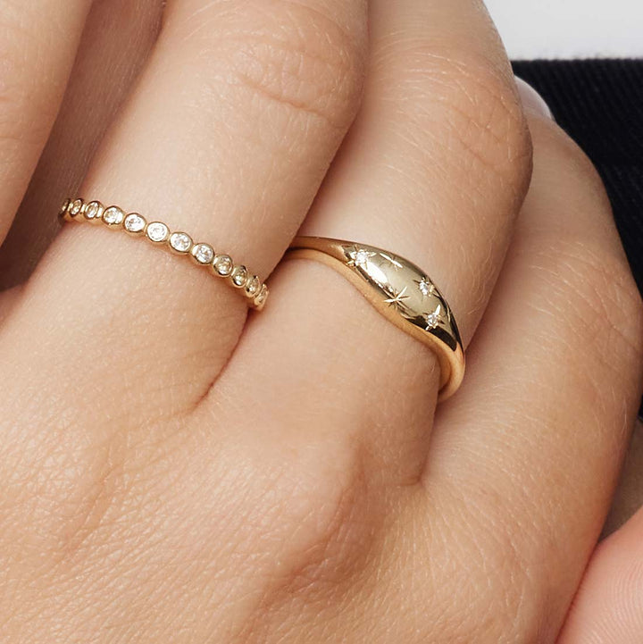 VEYLINIA | Diamantkupolring i guld