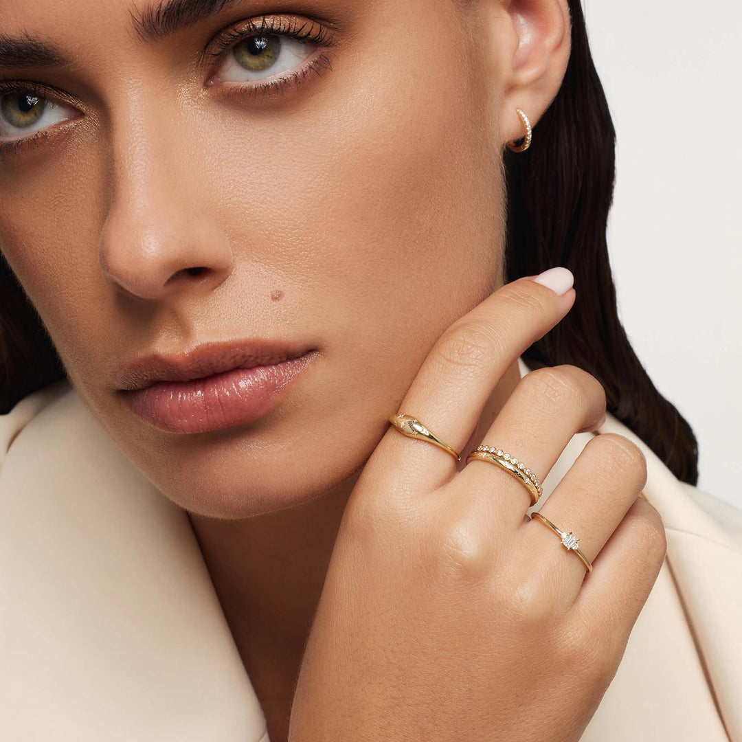 VEYLINIA | Diamantkupolring i guld