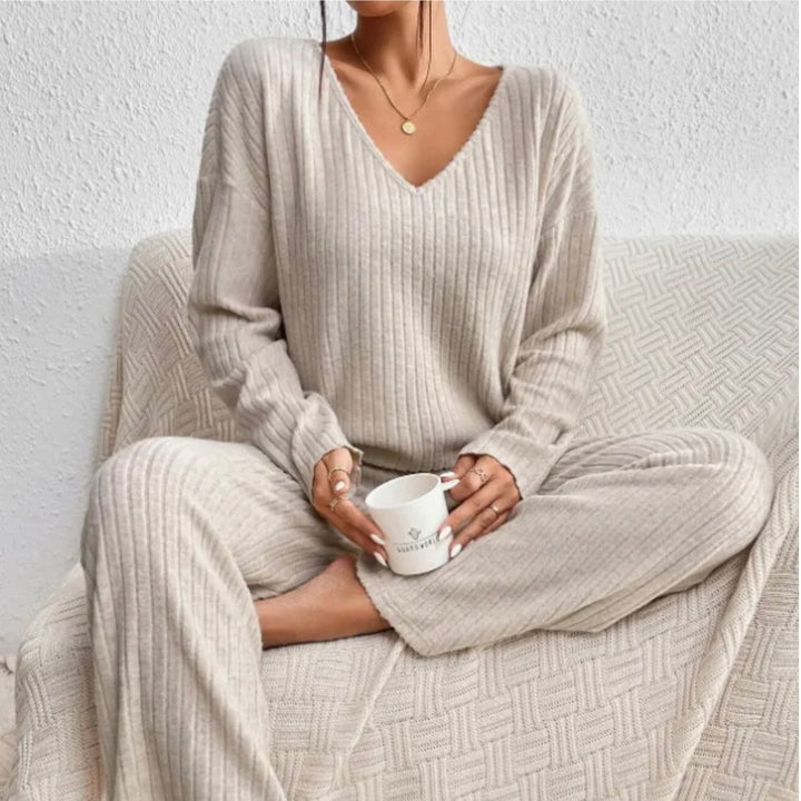 VEYLINIA | Freja – Ribbad loungeset
