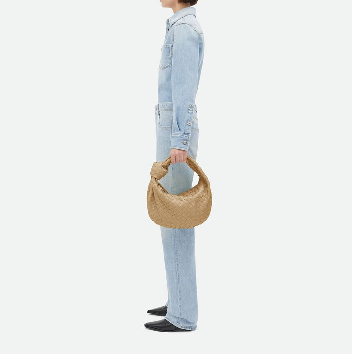 VEYLINIA | Chelsea