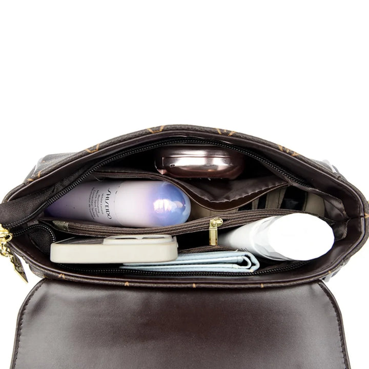 VEYLINIA | Vintage Charm Crossbody med charm