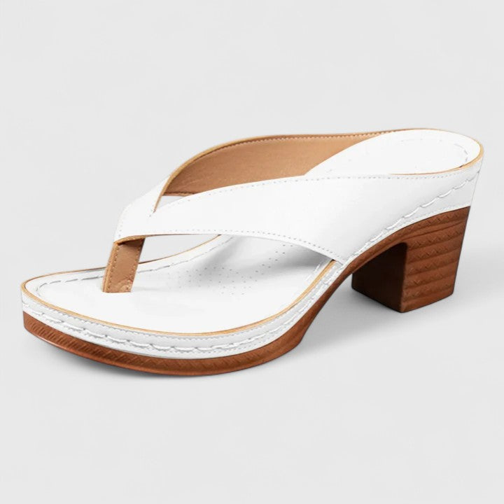 VEYLINIA | Astrid
