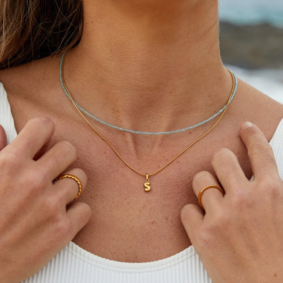 VEYLINIA | Chic Bubbelbokstavhalsband