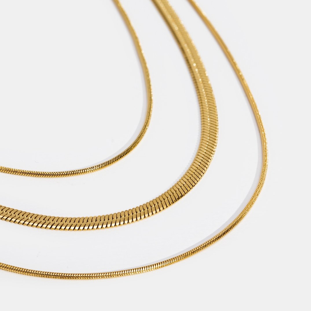 VEYLINIA | Multi-Lager Halsband