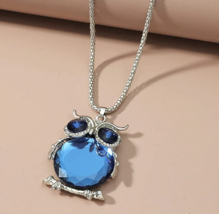 VEYLINIA | Mondsten-Uggla-Halsband