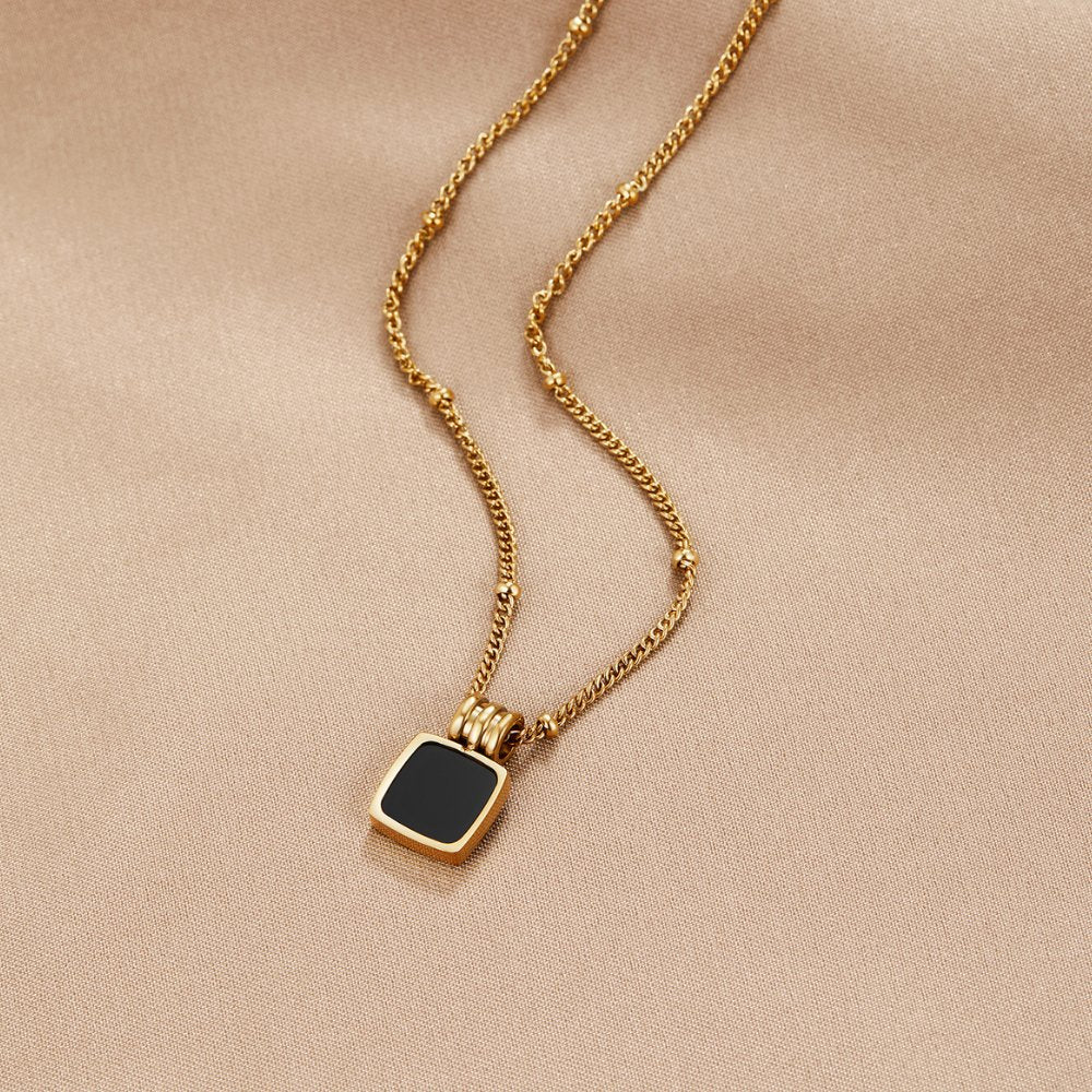 VEYLINIA | Nattstil Halsband