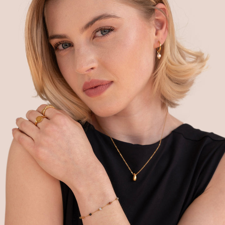 VEYLINIA | Stenarmpand med Mjuk Toning