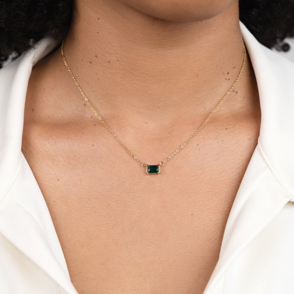 VEYLINIA | Moni Grön Smaragd Halsband