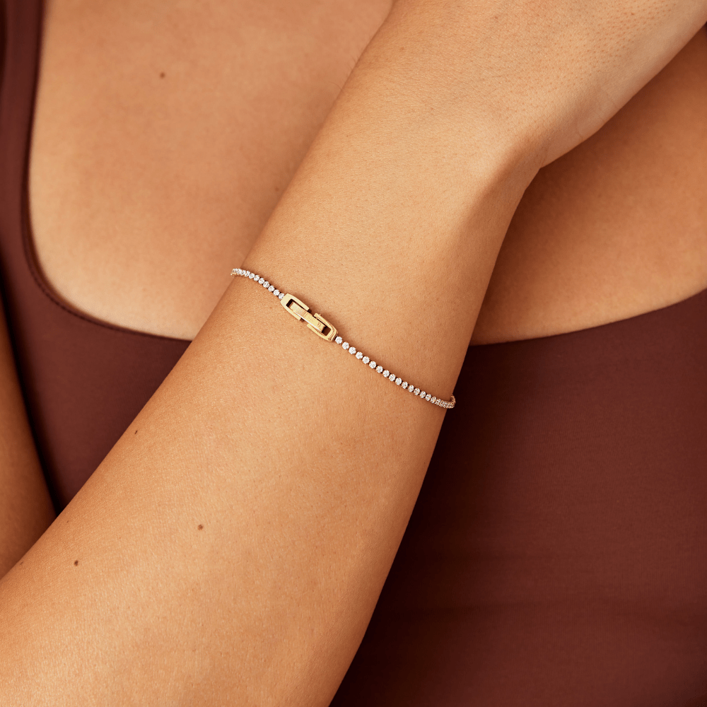 VEYLINIA | Kristallarmband i Guldton